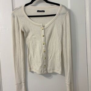 Abercrombie & Fitch Cream Ribbed Scoop-Neck Button Front Long Sleeve Top
